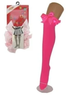 Britney Kousen Met Strik Fluor