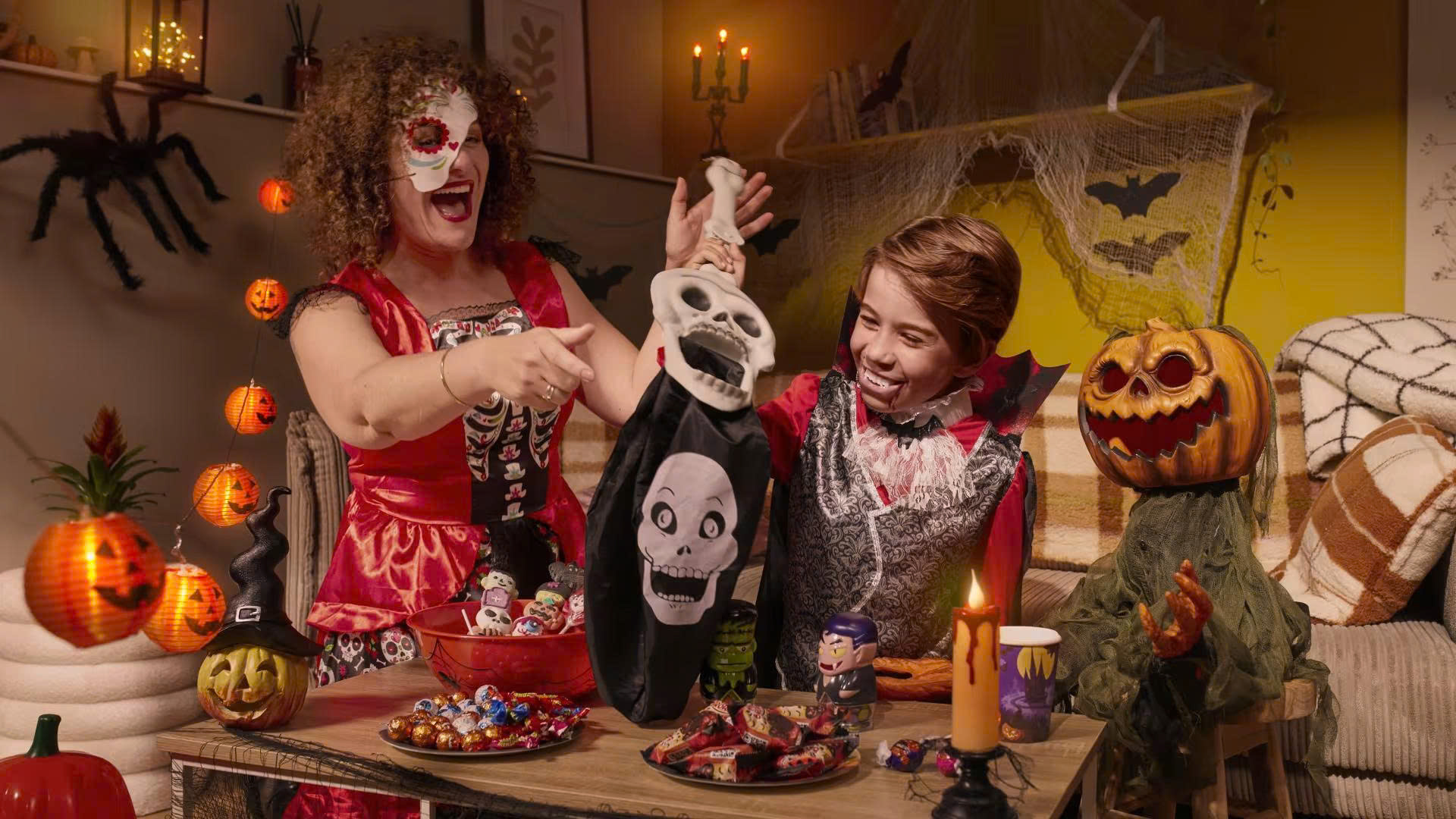 Kostuums vrouwen Winkel -Kostuums vrouwen Winkel z6989990652396 37ce9dd00de168a4f9738159cf5890db